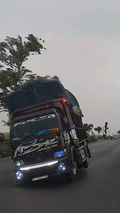 (JJ TABOLA BALE) KUMPULAN TRUK ANGKAT BAN😱 #trendingshorts #trukoleng #fypシ゚viral