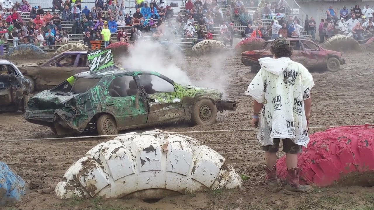 12 YEAR OLD'S FIRST DERBY - New Alexandria PA Demolition Derby Youth Compacts - July 17, 2021