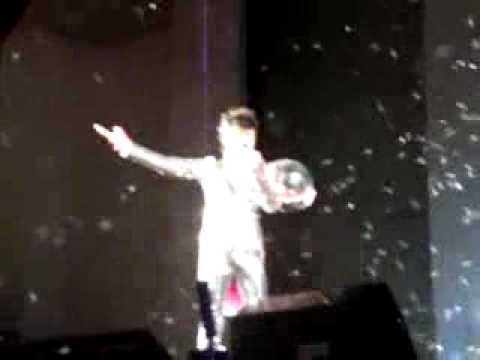 古巨基 2009 演唱 會 解釋 咩係 3D