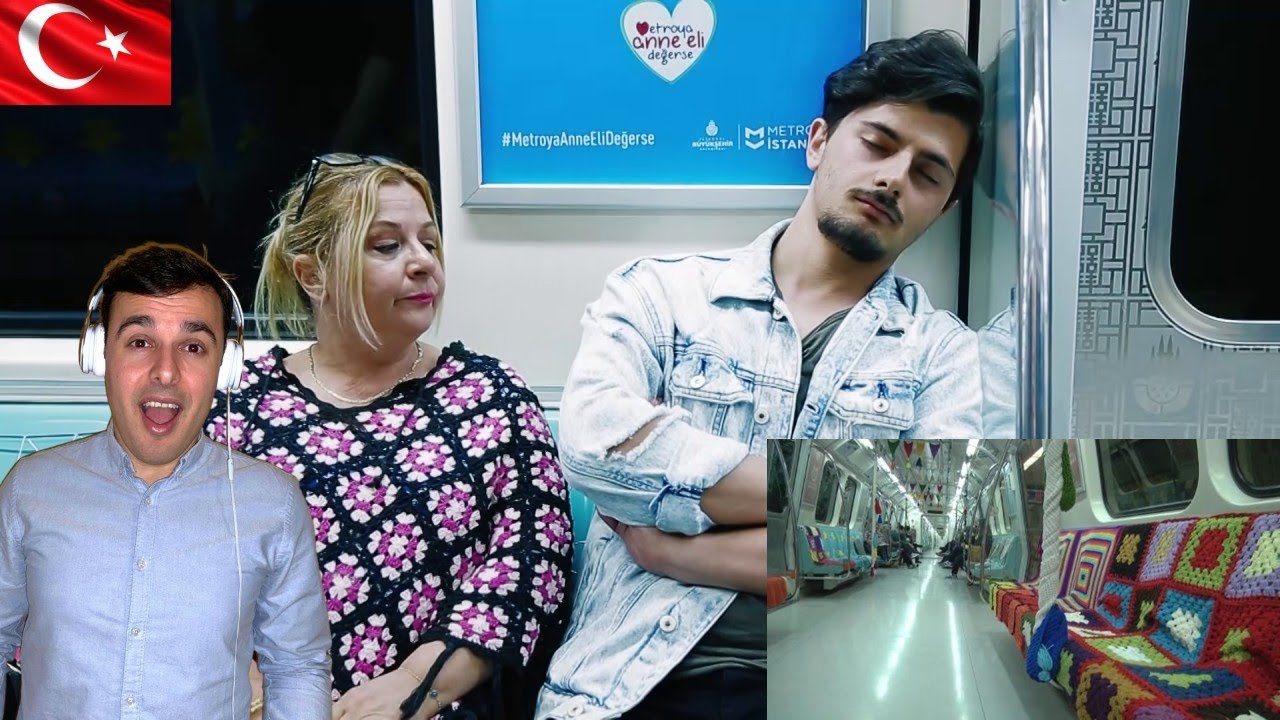 Italian Reaction to 🇹🇷 Metroya Anne Eli Değerse