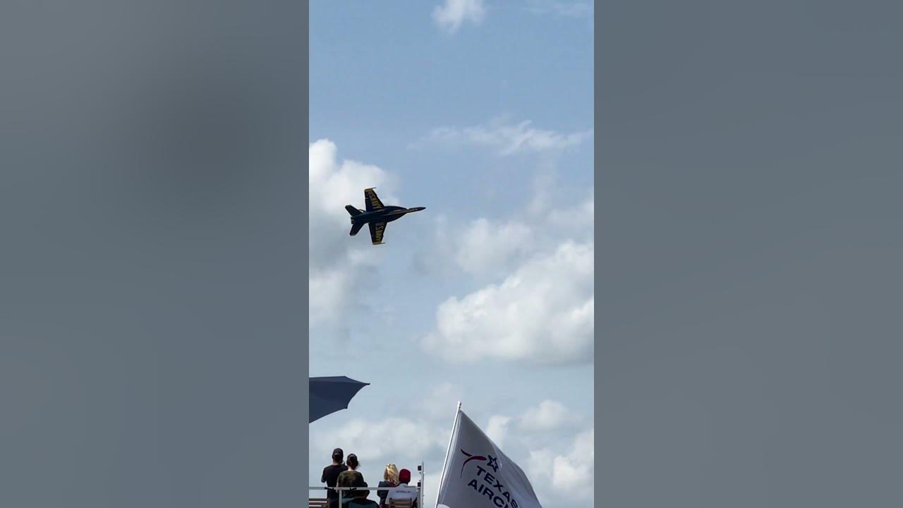 High GForce Aerobatic Stunt Performance Blue Angel's at SUNnFUN Air