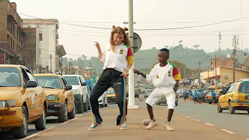 Karina Palma & Maxime Lavitess Mbole Danse in Cameroun.