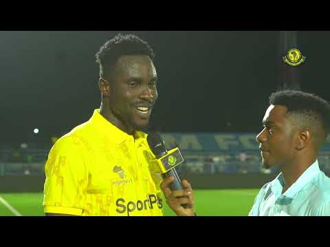 ALICHOKISEMA HAFIZ KONKONI BAADA YA KUFUNGA GOLI LAKE LA KWANZA AKIWA YANGA