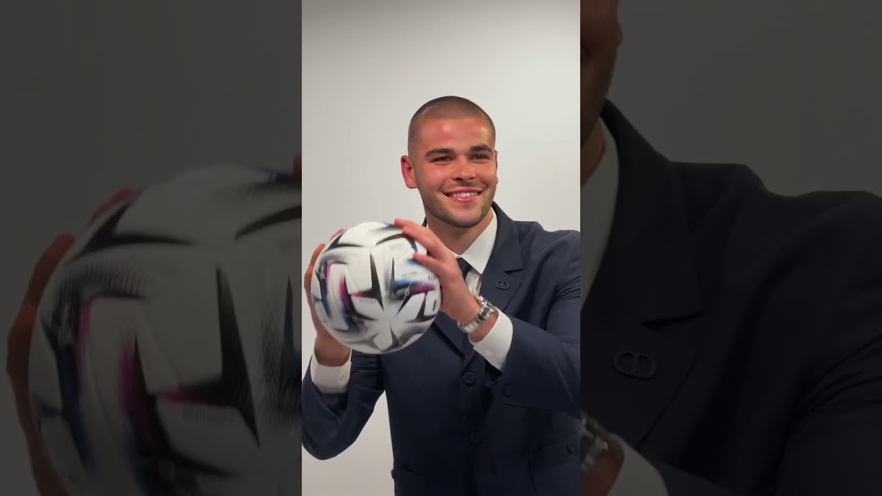 First day as a parisian! ❤️💙