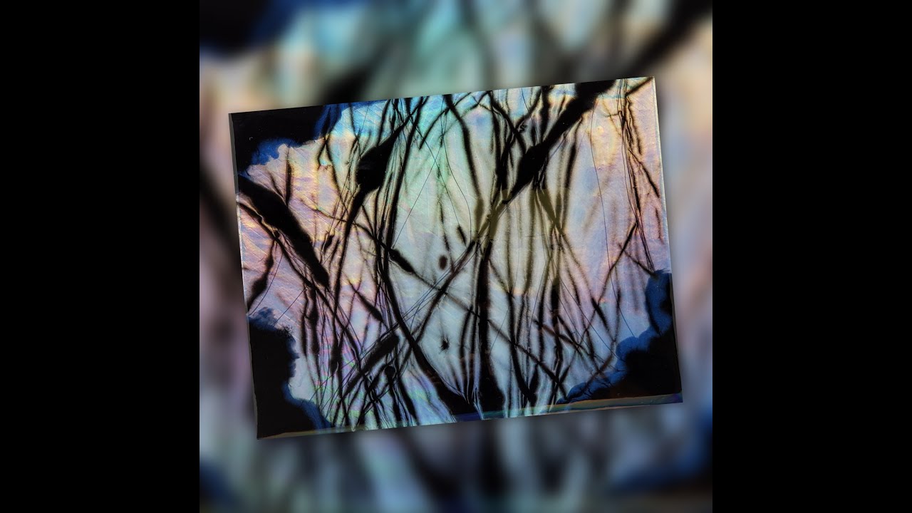 Simple way to paint a labradorite with resin