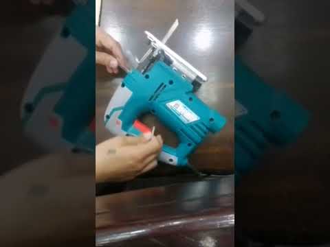 Video: Jigsaw ya umeme Bosch PST 650: vipengele vya kiufundi, maoni