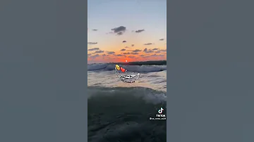 أغنية عليكى بكرش من زمان عطيانى طناش 