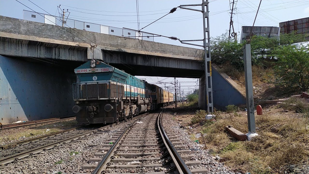 Diverted 11028 - MGR Chennai Central - Mumbai CSMT Mail ...