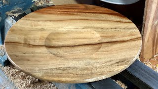 Download Lagu Richard Raffan turns a display dish in camphor laurel. MP3 Download Lagu Richard Raffan turns a display dish in camphor laurel. MP3