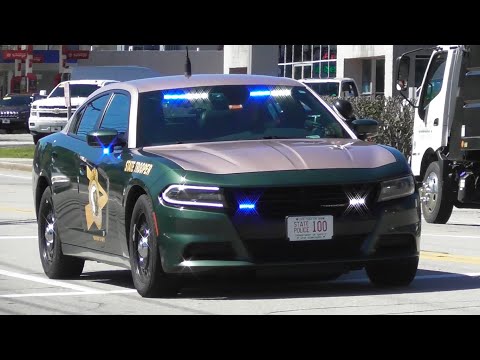 new-hampshire-state-police-unit-100-responding-in-exeter