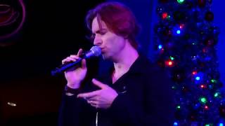Voice Play White Christmas at the Disney Christmas Party 2017