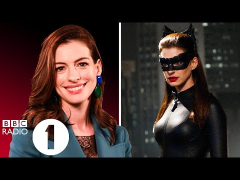 "We're slinky!" Anne Hathaway on auditioning for Catwoman... or Harley Quinn?!