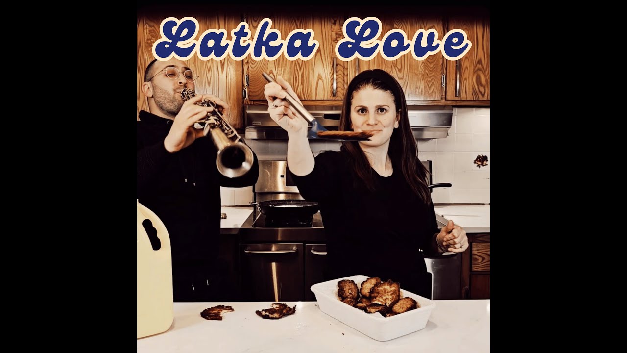Kocha Bas Latke Love /// Couple Of Baschs - YouTube