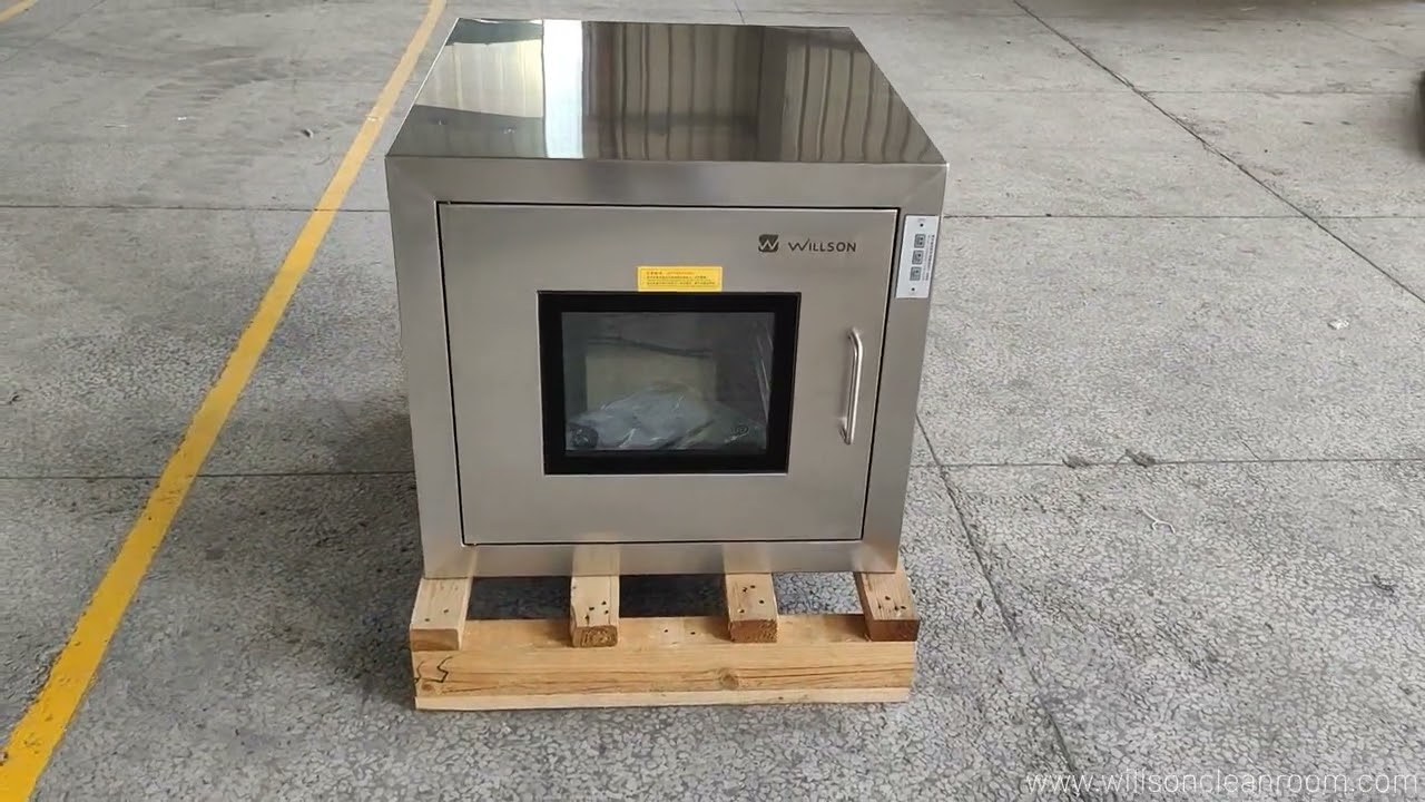 Static pass box, made of stainless steel 304/316, PCGI steel avaialble.  
We have also dynamic pass box, wall-mounted pass box, floor-type pass box,
Size, MOC and functions can be customized on request!
You can visit us at willsoncleanroom.com