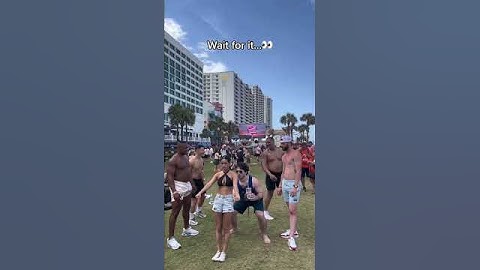 Wait for it. 👀 (via joebb825/TT, brookemcenaney/TT) #shorts