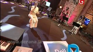 Miniatura del video "Sonduru Atheethaye | T.M. Jayaratne @ DELL Studio on TV Derana ( 28-05-2014 ) Episode 06"