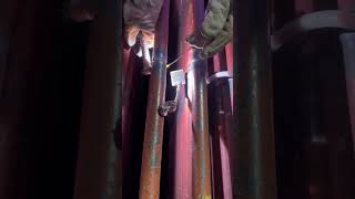 Please observe the technique of mirror welding. #PowerPlant  #WaterwallTubes#Welding #Tubes