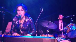 Kitty Daisy &amp; Lewis, No Action (Live), 04.07.2015, Reverb Lounge, Omaha NE
