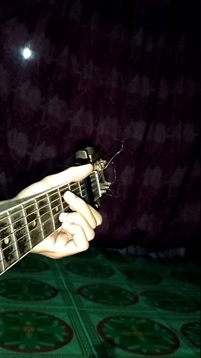 Intro petikan gitar- GERIMIS MENGUNDANG story' wa