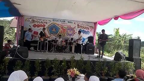 Andra & The Backbone - surrender LIVE