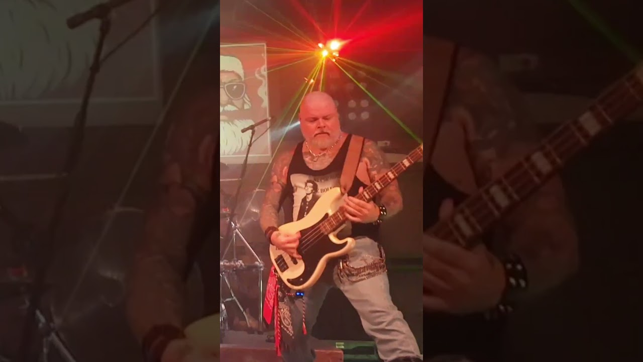 The Lowdown - Seek & Destroy guitar solo  #metallica #heavymetal #witney #guitar #rock #livemusic