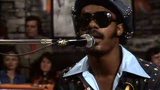 Stevie Wonder - Don't You Worry 'Bout A Thing (1974)