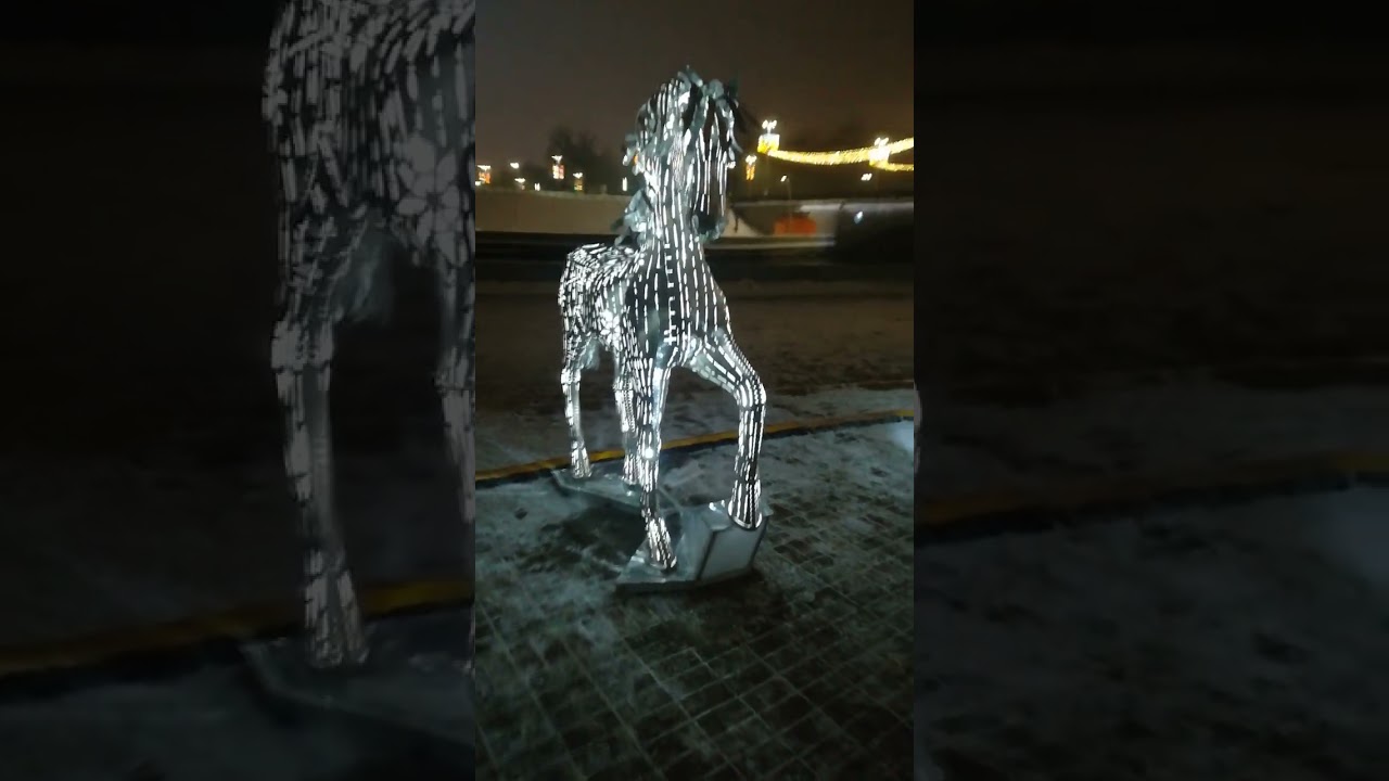 WOW!!! 12 Luminous Statues!!! SYMBOL OF THE YEAR OF THE HORSE!!! 