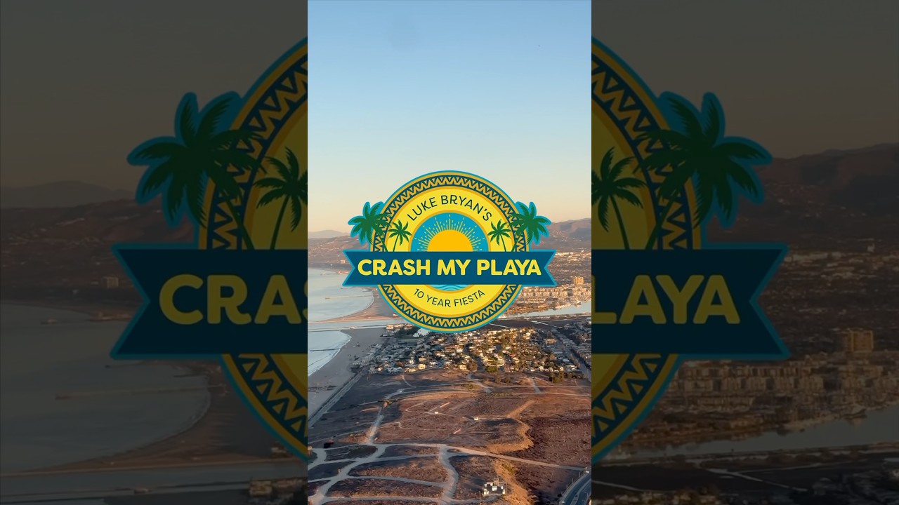 @CrashMyPlaya!! What a Decade Anniversary!!🌊🔥 Definitely one for the books! 🏖️🎸••••#crashmyplaya