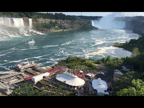 Video: Montreal Caij Nplooj Ntoos Hlav thiab Festivals