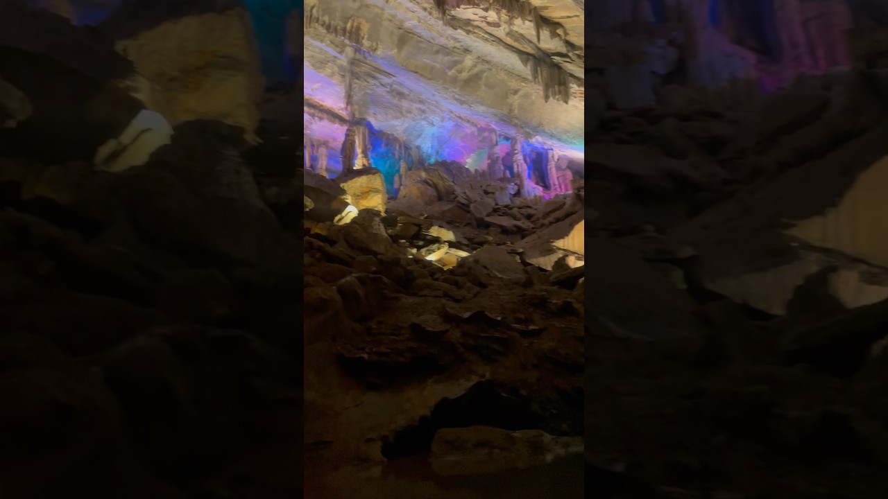 Beautiful Northern Light Display on Penn’s Cave Boat Tour  