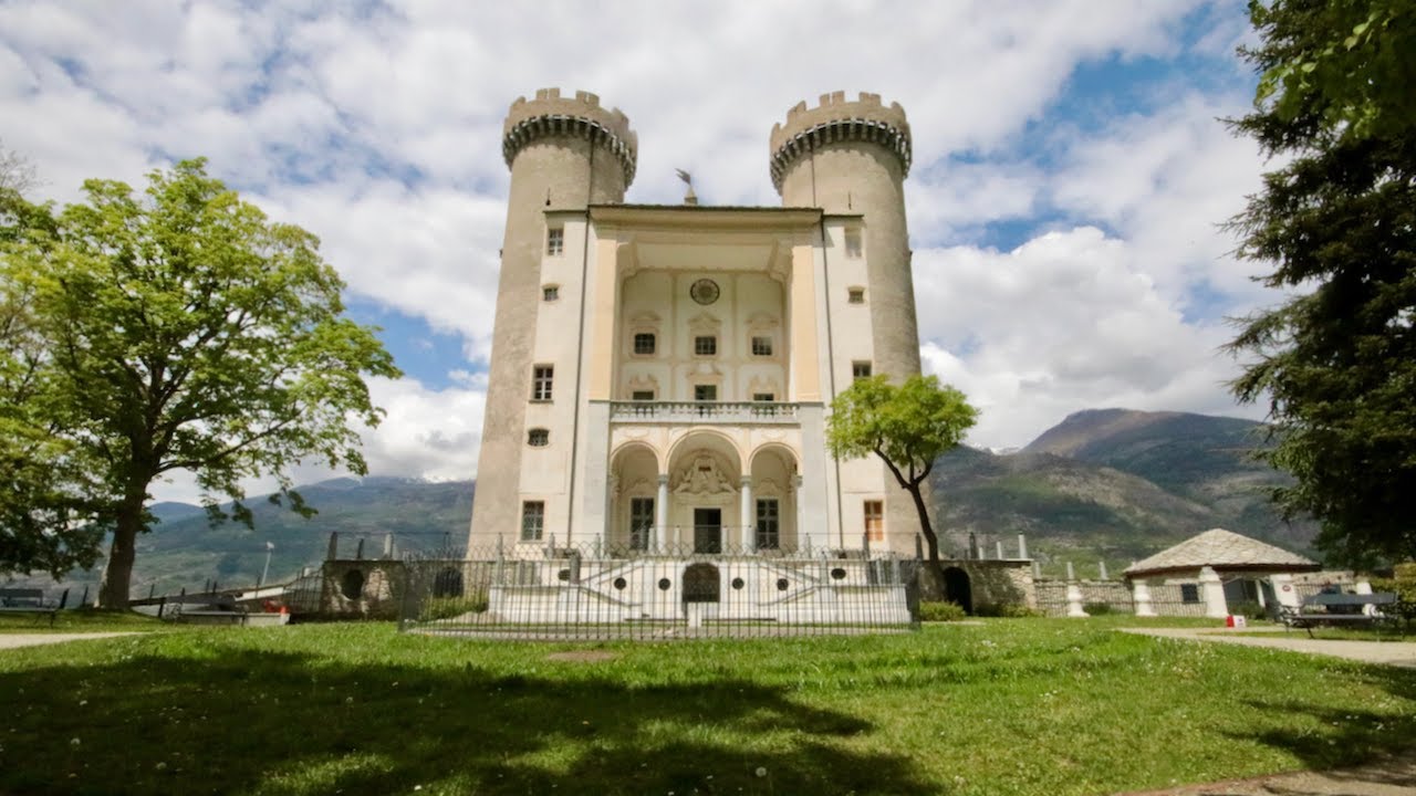 Castello di Aymavilles in Valle d'Aosta, mini visita guidata