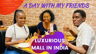 Visiting India's Largest Mall! (VIRAL)/ Top 10 biggest mall in india