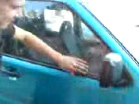 Купил Ниссан Ебись с ним сам