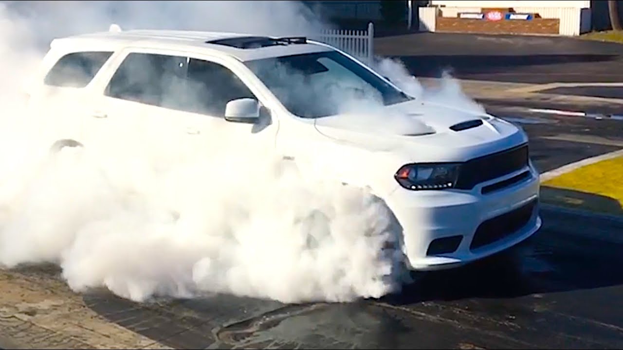Dodge Durango Srt 2018 Spectacular Burnout Driving Video Fastest Suv 3 Row Carjam Tv Hd
