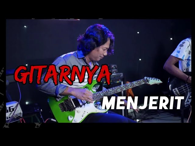 penggemar dangdut pasti tau lagu ini class=