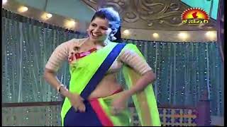 Anchor Hree Zoomed Navel Show Full Hd