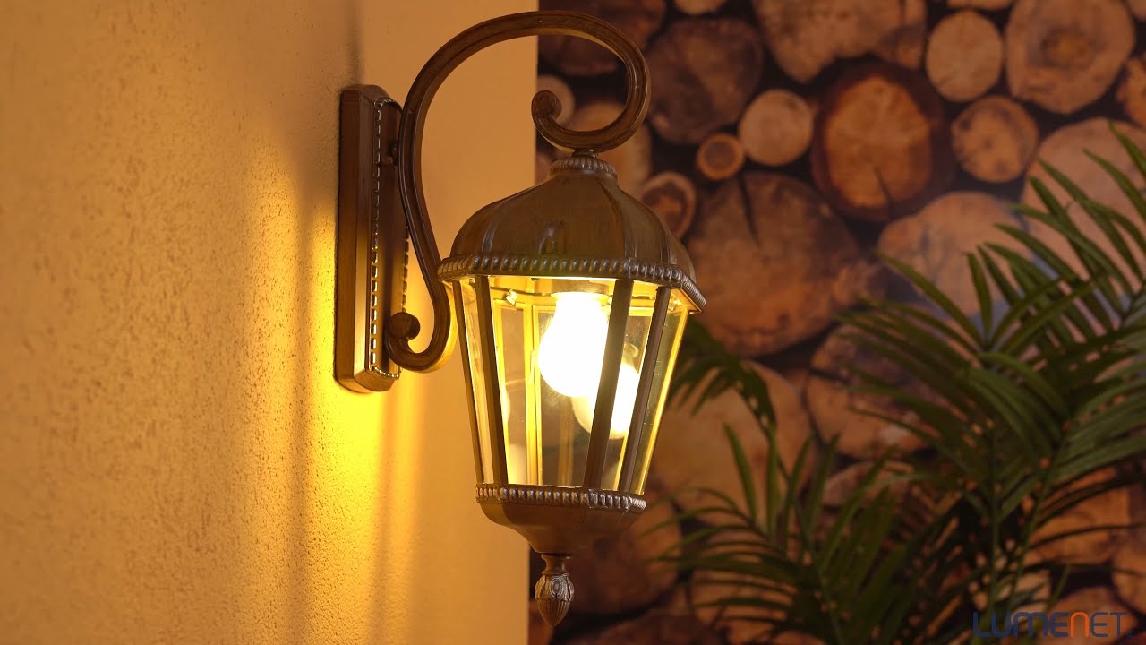 Classic outdoor wall lamp with light source, top mounted, antique brown (Essen)