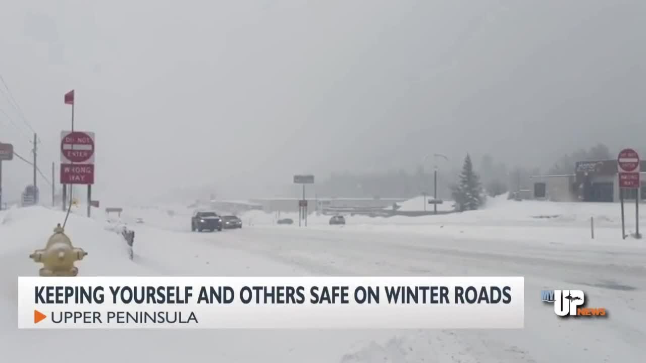 Preventing slip-and-slides: road safety in heavy snow - YouTube