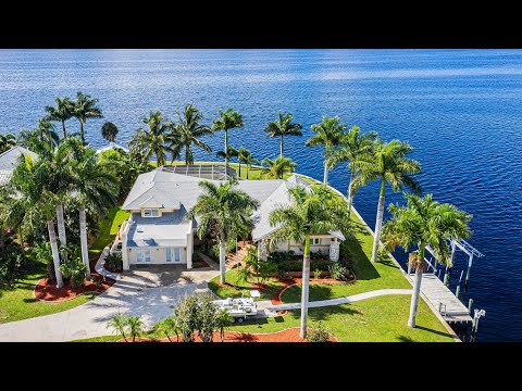 4469 Crews Court, Port Charlotte, FL home video tour