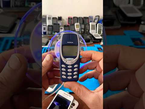 Nokia 3310 With Wireless Charging Vs IPhone 5S Smartphone Mobile Iphone Nokia Retro Reels