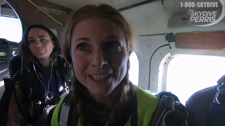 AFF Lvl 1 Skydive Christina Jennings