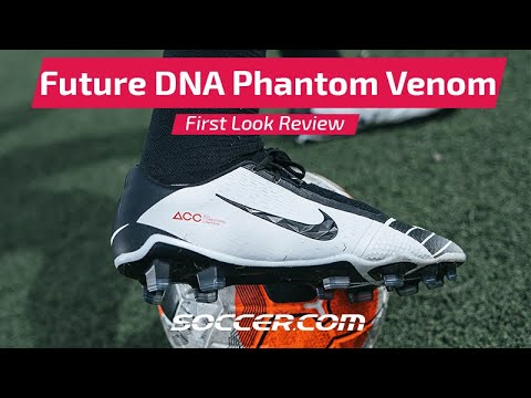 Bright Mango 'Nike Phantom Venom Boots 
