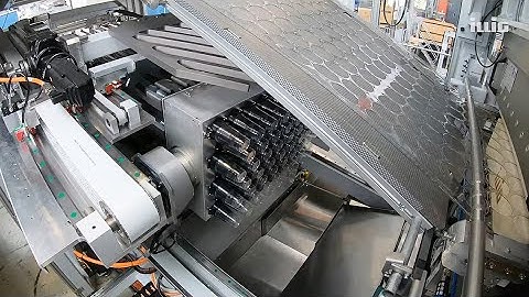 ILLIG IC-RDM76Kb automatic roll-fed machines for forming/punching operation