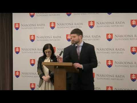 NRSR: Progres&iacute;vne Slovensko

T&eacute;ma: Aktu&aacute;lna politick&aacute; situ&aacute;cia. Na TK bud&uacute; informovať predseda hnutia PS Michal &Scaron;imečka a predsedn&iacute;čka poslaneck&eacute;ho klubu Zuzana Mesterov&aacute;.

#NRSR #Progres&iacute;vne #Slovensko