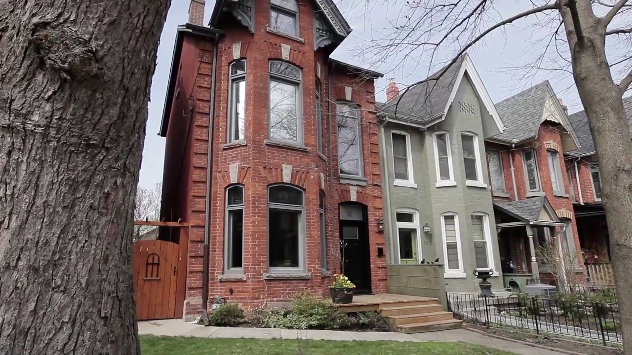 The High Park Real Estate Group Just Listed Roncesvalles 12