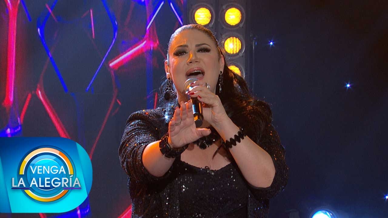 Alejandra Ávalos llenó de talento el escenario con 'Amor fascíname'. | Venga La Alegría