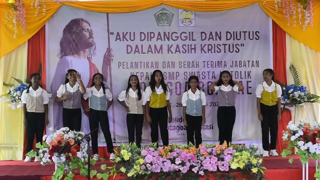ATRAKSI MODERN DANCE SMPS KATOLIK KOTAGOA BOAWAE-NAGEKEO-NTT