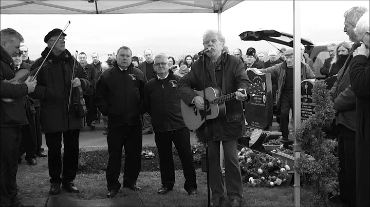 Tribute to Mark McLoughlin from Tommy Sands and fr...