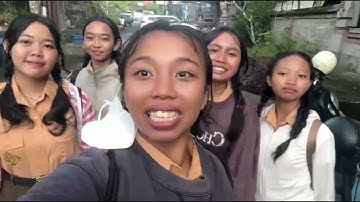 TUGAS VLOG INFORMATIKA KELOMPOK 4 - IX H 23/10/2025