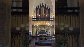 The French Huguenot Church.